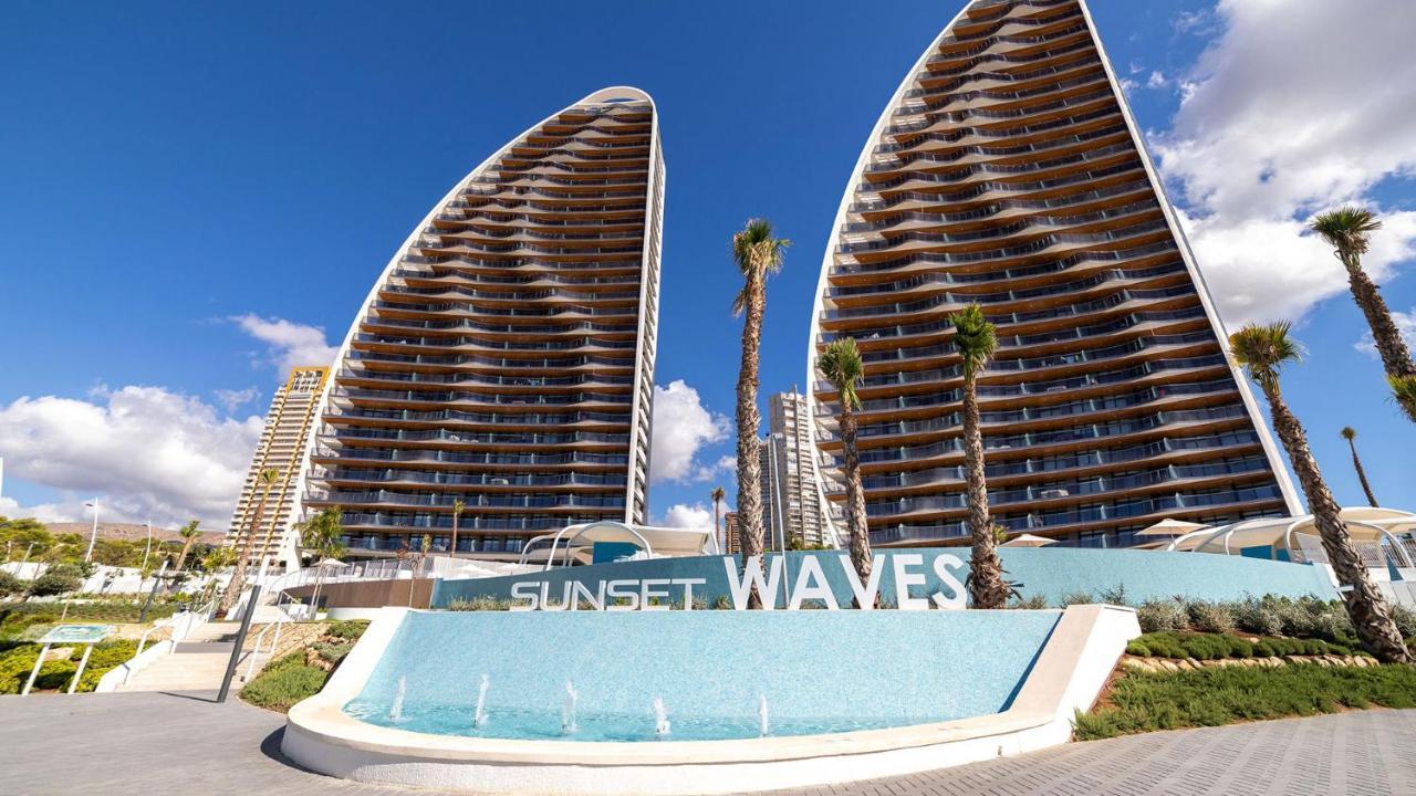 Апартаменти Sunset Waves Benidorm Sea View Екстер'єр фото